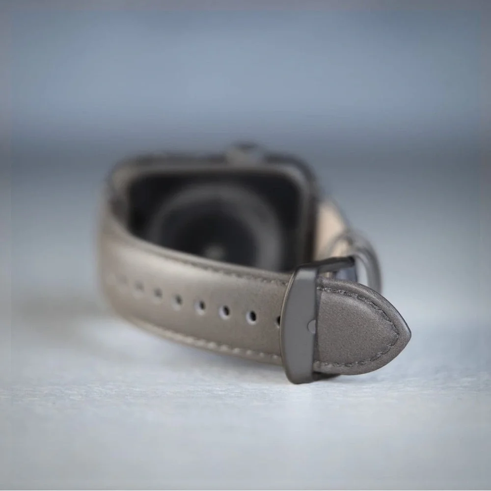 Classic Black Leather watchbands with Silver Buckle
